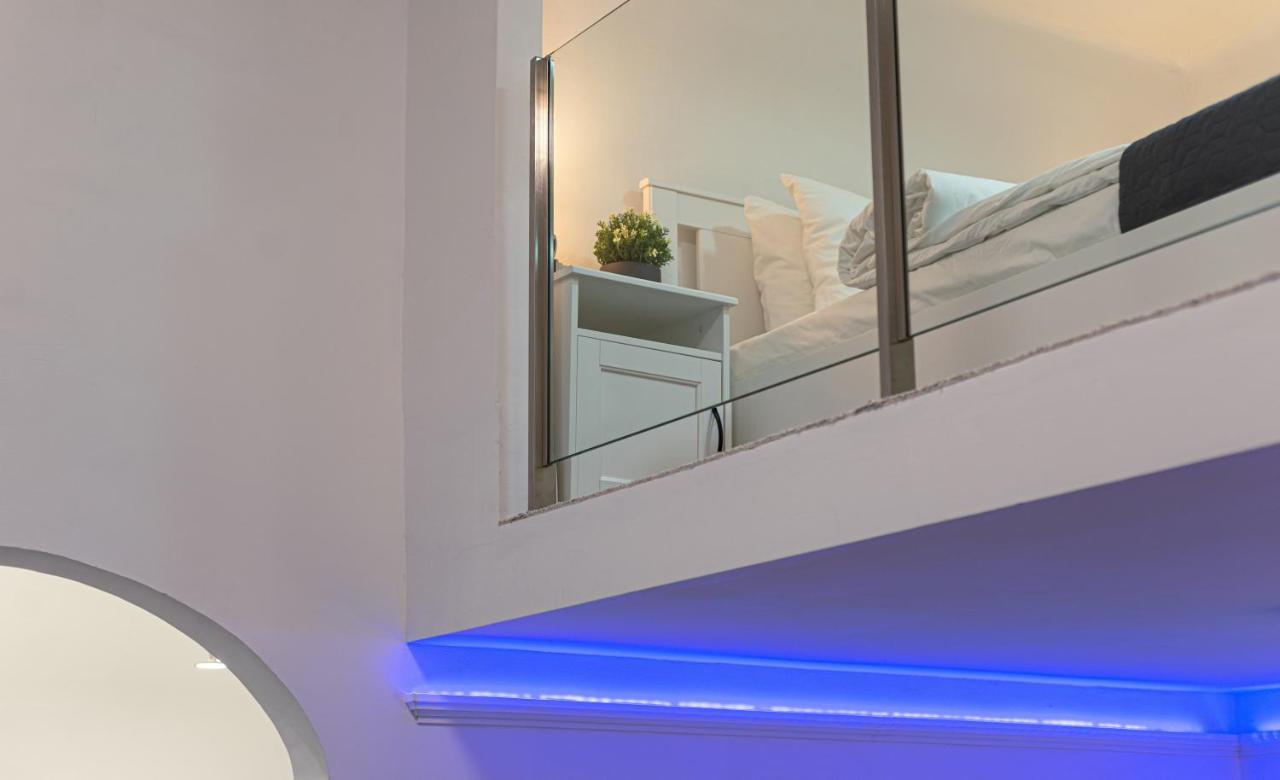 Bella Mia - Entire Apartment Near Liszt Ferenc Ter Budapest Kültér fotó